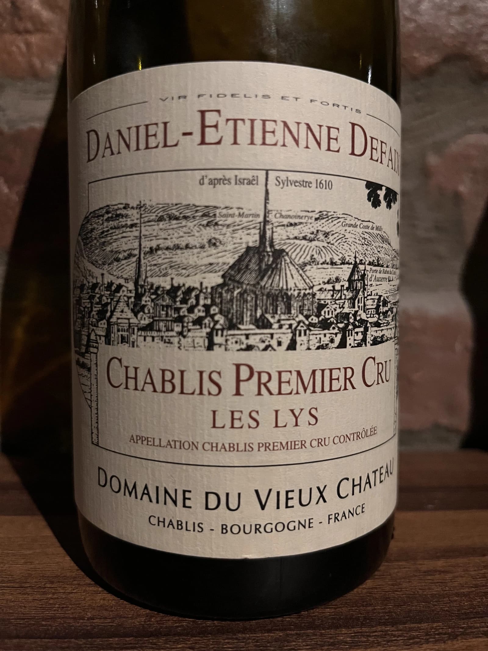 Domaine Daniel-Etienne Defaix Chablis 1er Cru Les Lys 2009